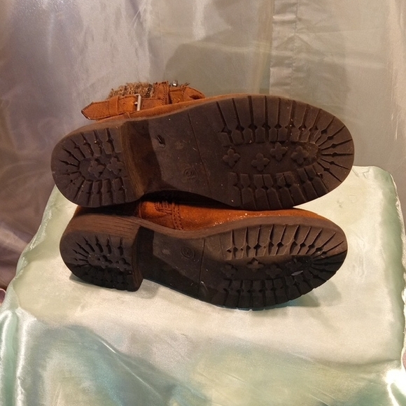 Faded Glory Chestnut Lace-Up Faux-Fur Ankle Boots - Picture 5 of 5